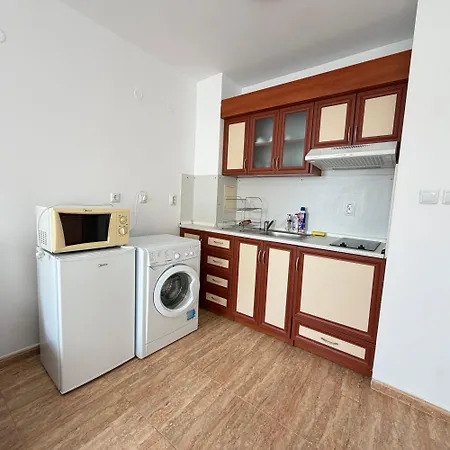 Apartment Gabi St *